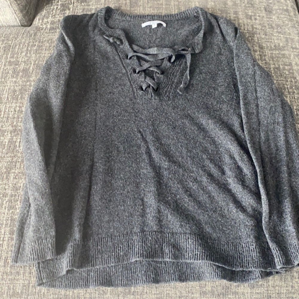 Alfred Sung sweater